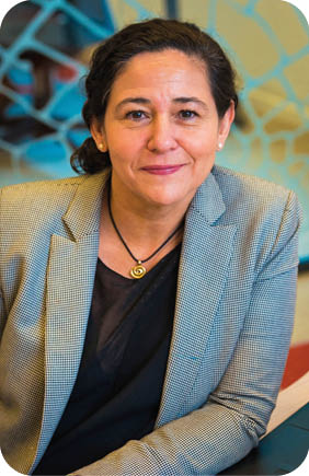 Photo of Elena Santiago Cid, CEN-CENELEC Director General