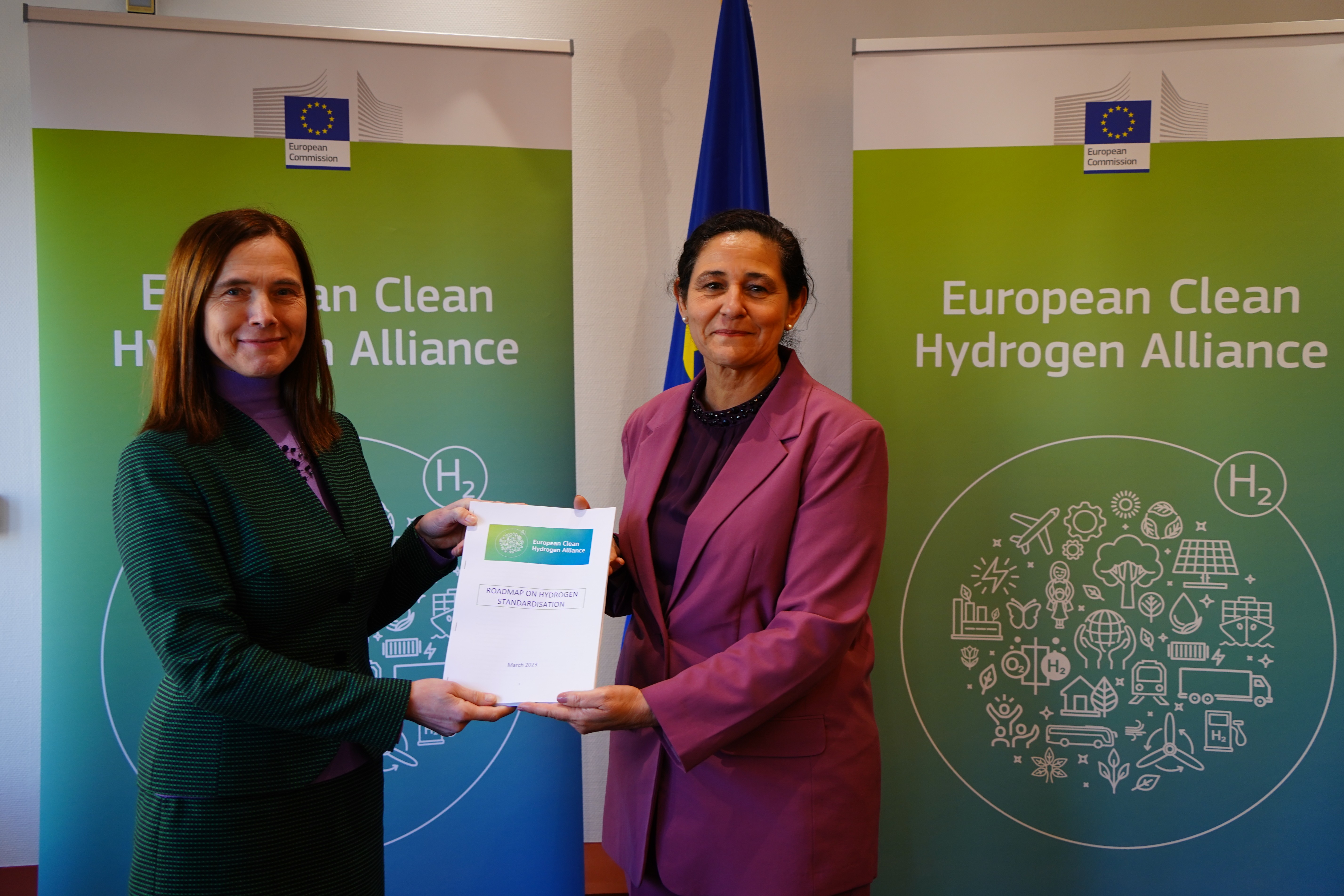 CEN and CENELEC welcome the new roadmap on hydrogen standardization ...